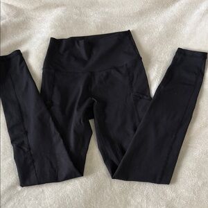 Aerie OFFLINE The Hugger Hi-Rise Black High-Rise Leggings size XS